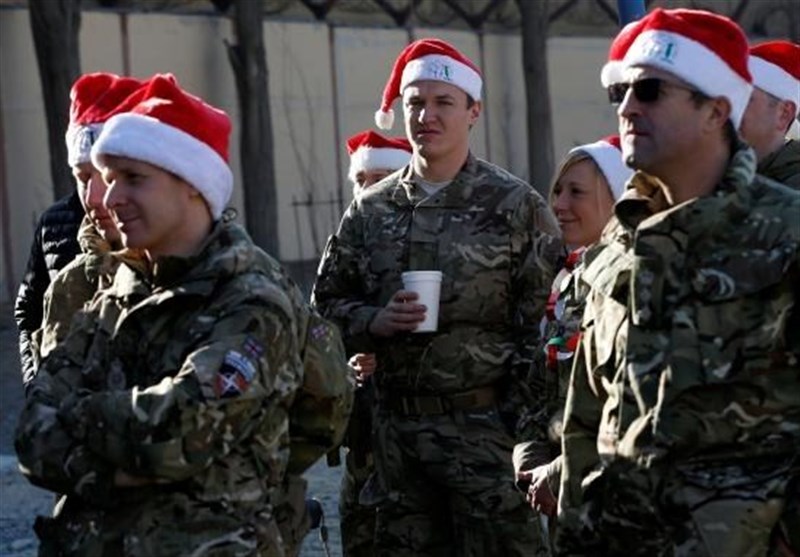 یک پوند هدیه کریسمس هر نظامی انگلیسی در افغانستان