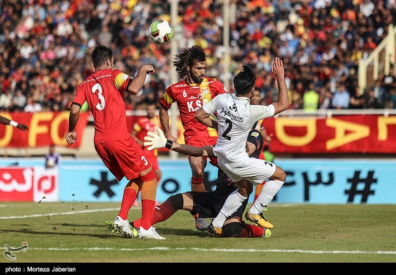 پیروزی فولاد خوزستان مقابل گسترش فولاد در پایان نیمه اول