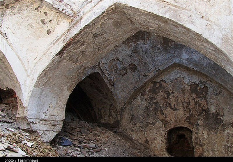 حمام تاریخی مراغه براثر بی مهری میراث قرهنگی کشور در آستانه تخریب