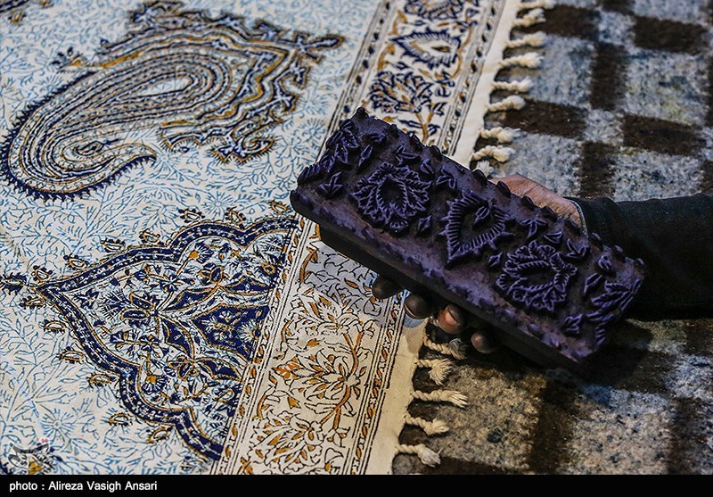 اصفهان| کمای هنر قلمکاری با مرگ زاینده رود؛ کیفیت پارچه های قلمکار در معرض تهدید
