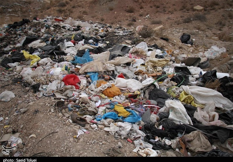 ورود روزانه 1500 تُن زباله و بوی تعفن در سراسر جاده میامی مشهد