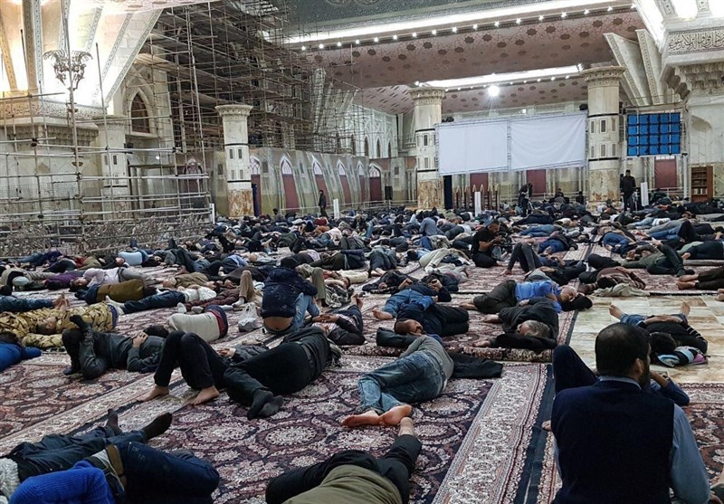 حضور دوباره مردم تهران در حرم امام پس از زلزله + تصاویر