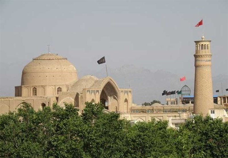 اقدام غیرقانونی شهرداری کاشان در مجاورت مسجد تاریخی جامع