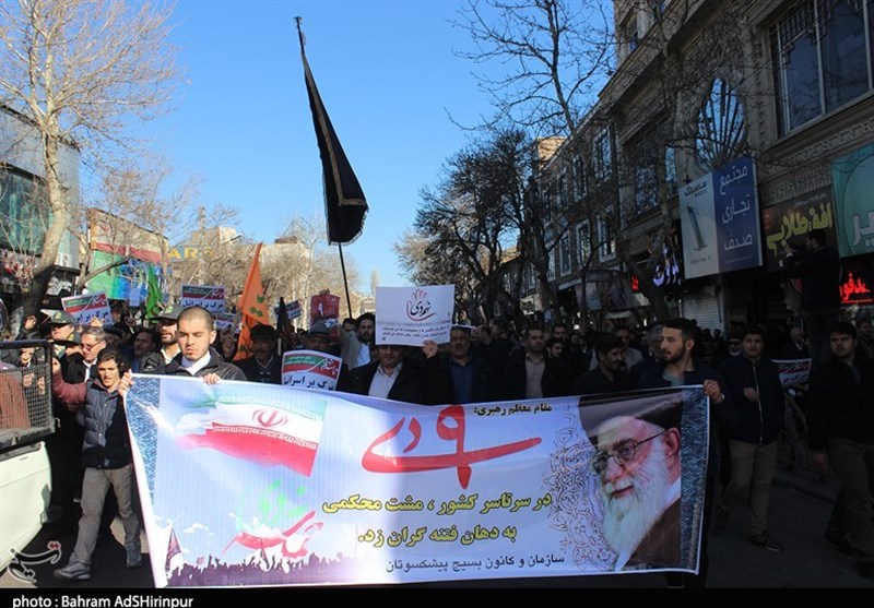 حماسه 9 دی استحکام نظام و گفتمان انقلاب اسلامی را تقویت کرد