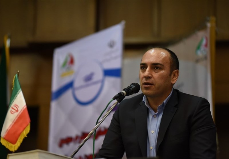 اصفهان| رئیس فدراسیون شنا: موفقیت ورزش ایران در گرو پیشرفت شنا و دوومیدانی است