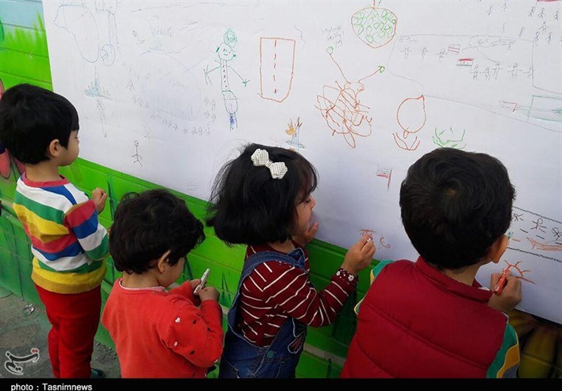 2500 کودک در اصفهان سبد غذایی دریافت می‌کنند