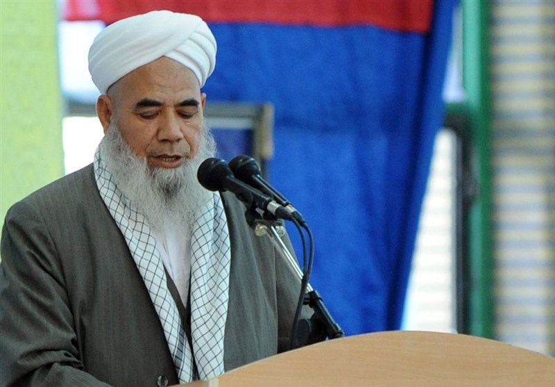 آخوند کمالی: آزادی مذاهب در ایران از برکت وجود مقدس امام راحل است