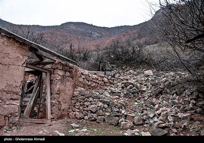 کابوس سنگ در روستای منجیر -مازندران