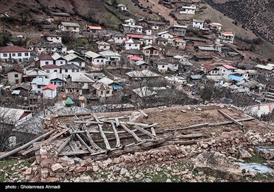 کابوس سنگ در روستای منجیر -مازندران