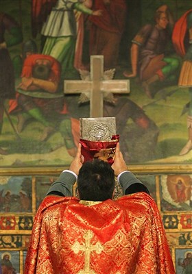 Iranian Christians Celebrate New Year at Vank Cathedral in Isfahan