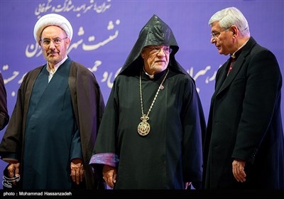 تہران میئر کی توحیدی ادیان کے رہنماوں سے ملاقات