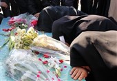 اهواز| پیکر مطهر دو شهید گمنام در منطقه صددستگاه اهواز خاکسپاری شد