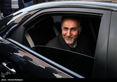محمدعلی نجفی شهردار تهران در پایان مراسم کلنگ‌زنی پروژه تجمیع 50 پلاک محله تختی