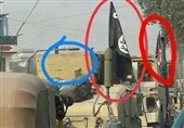 برافراشته شدن پرچم داعش در خودروهای زرهی ارتش افغانستان