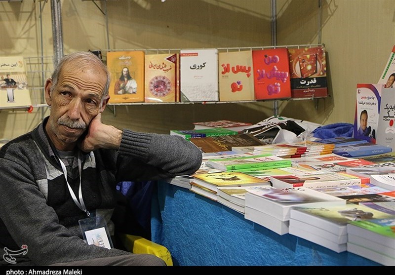 شانزدهمین نمایشگاه بین‌المللی کتاب کرمان به روایت تصویر