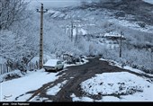 بارش برف در محورهای کوهستانی استان گلستان