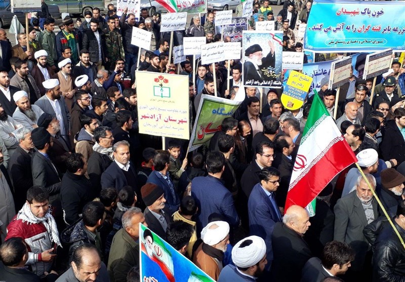 مازندران|جامعه ورزش مازندران حضوری پرشور در راهپیمایی 22 بهمن دارند