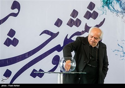  سیروس الوند در مراسم قرعه‌کشی سی‌و‌ششمین دوره جشنواره فیلم فجر