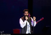 سی و سومین جشنواره موسیقی فجر| کنسرت علی زندوکیلی به روایت عکس