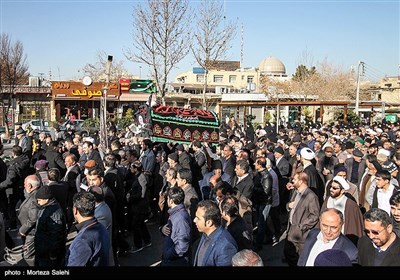 تأسیس دانشگاه قرآن و معارف اسلامی، تأسیس ستاد اقامه نماز استان اصفهان، تلاش برای تأسیس انجمن خیریه مددکاری امام زمان(عج)، موسسه خیریه ابابصیر اصفهان و بنیاد خیریه آلا، مبارزه با رژیم طاغوت و تحمل زندان برای پیروزی انقلاب اسلامی از جمله فعالیت‌های این چهره ماندگار تبلیغ است.