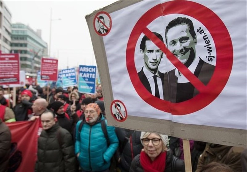 اعتراضات گسترده ضد دولتی در اتریش برگزار شد