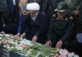 آیت‌الله صفایی بوشهری: شهدا با حماسه خود ملت ایران را از دست استکبار نجات دادند