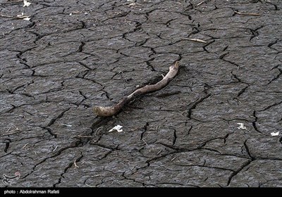 کاهش سطح آب سد اکباتان - همدان
