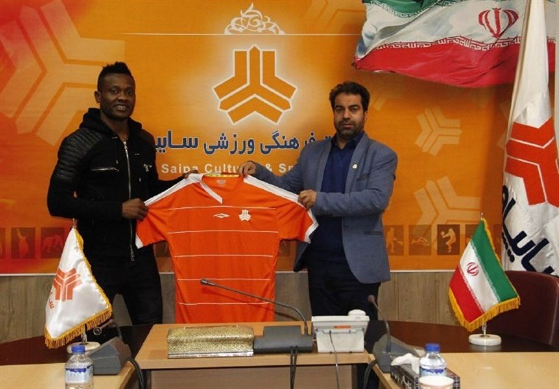 Cameroonian Striker Aloys Nong Joins Iran’s Saipa