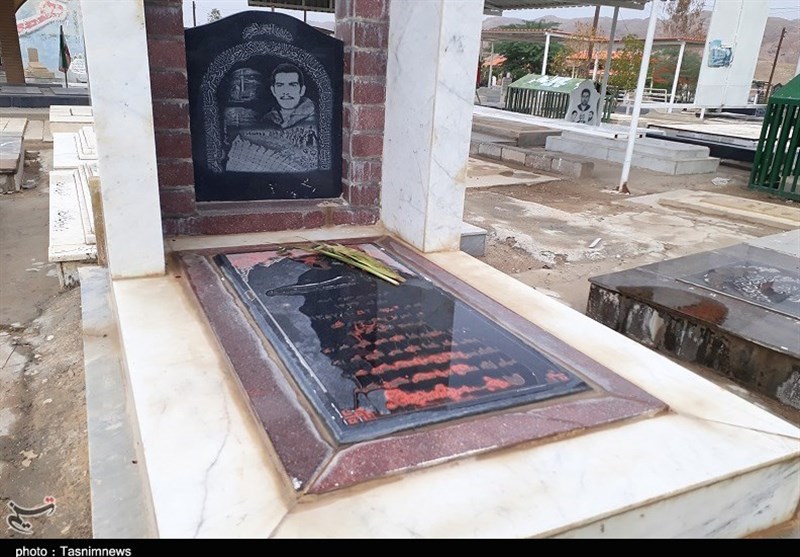بازسازی مزار شهدا در هفتگل