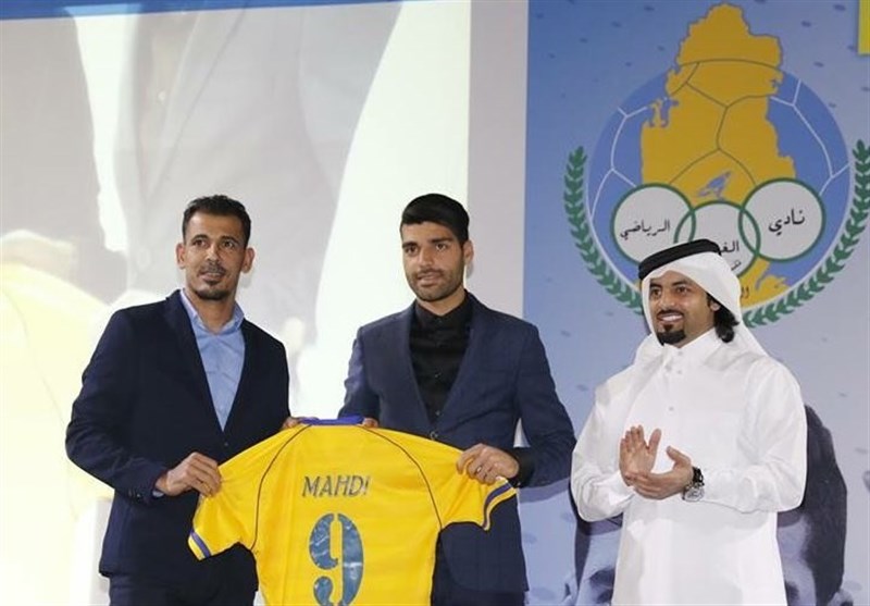 Mehdi Taremi Handed Al Gharafa’s No. 9 Jersey