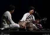 جشنواره موسیقی فجر| هنرمند افغانستانی با رباب، سنتور نواخت + فیلم و عکس