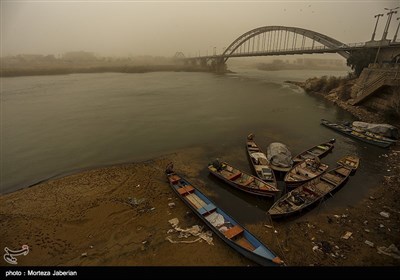 Dust Pollution Cripples Life in Southwestern Iran