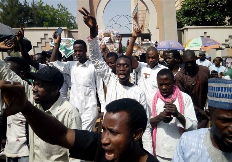 Nigerian Protesters Call for Freedom of Sheikh Zakzaky (+Photos)