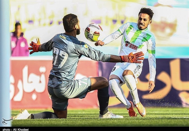 اصفهان| ذوب‌آهن اصفهان بازی سختی برابر تیم قدرتمند لوکوموتیو دارد
