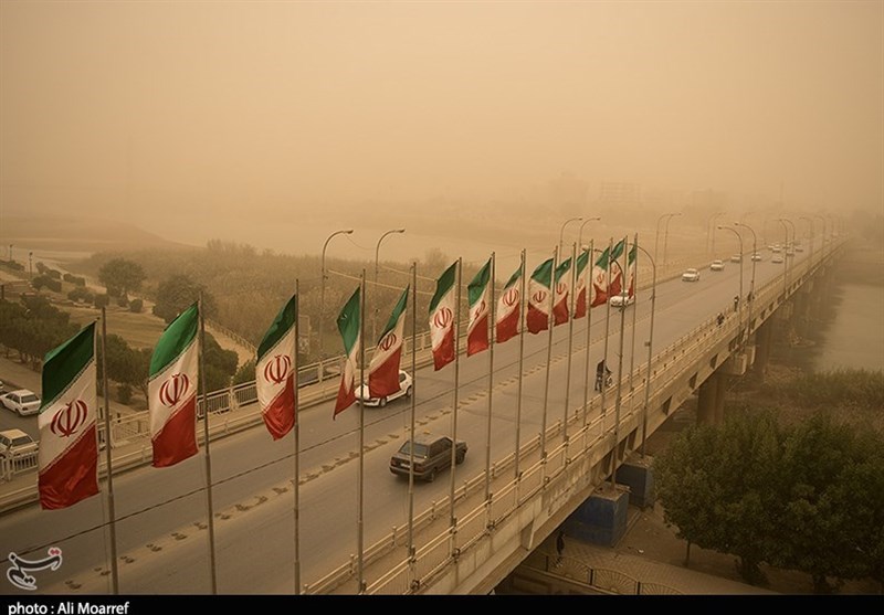 وضعیت برقی خوزستان به رغم هجوم ریزگردها در شرایط عادی است