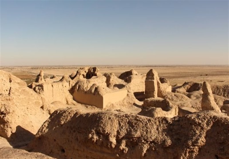 Mount Khajeh: A Flat-Topped Black Basalt Hill