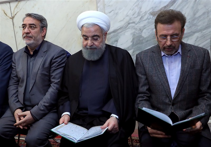 روحانی در مراسم بزرگداشت دریانوردان &quot; سانچی&quot; حاضر شد