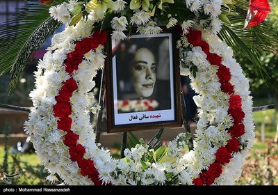 Senior Iranian Officials Pay Tribute to Sanchi Oil Tanker Victims