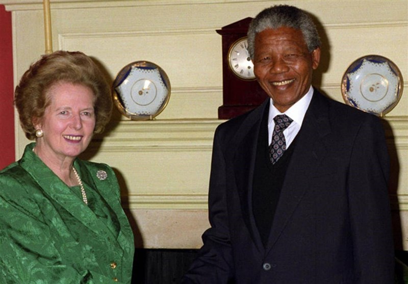 دیپلمات سابق بریتانیایی: تاچر آفریقای جنوبی را تنها متعلق به سفیدپوستان می‌دانست