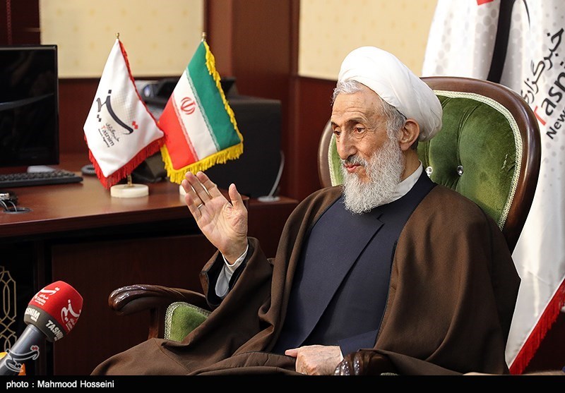امام جمعه موقت تهران: بی‌توجهی دولتمردان به فرمایشات رهبری کشور را در تنگنا قرار داد