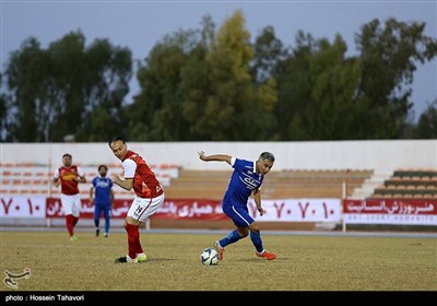 دیدار دوستانه تیم‌های فوتبال هنرمندان ایران و جهان با پیشکسوتان استقلال - کیش