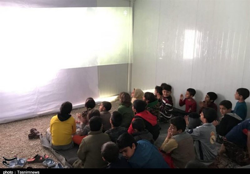 حضور &quot;سینما سیار&quot; جشنواره عمار در مناطق زلزله‌زده استان کرمانشاه