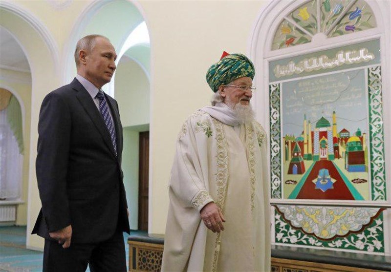 قدردانی پوتین از فعالیت‌های بین‌المللی مسلمانان روسیه