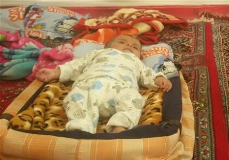 &quot;محمد&quot; نوزاد 4 ماه دومین قربانی سرمازدگی در منطقه زلزله زده کرمانشاه+ عکس