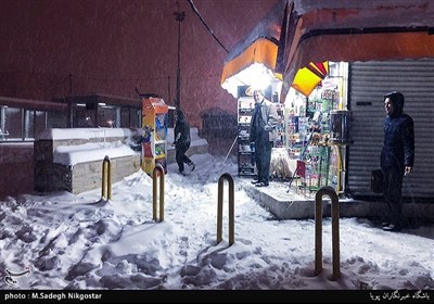 ایران کے شہر کرج میں شدید برفباری