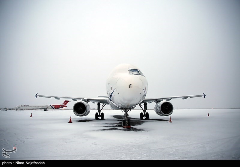 برف و کولاک، 14 پرواز فرودگاه بین‌المللی بندرعباس را لغو کرد