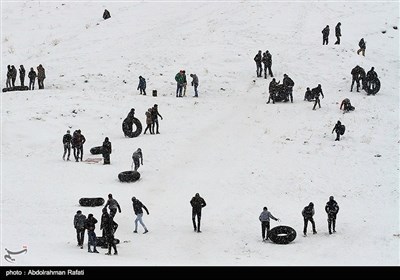 ھمدان | برف میں نوجوانوں کی موج مستیاں