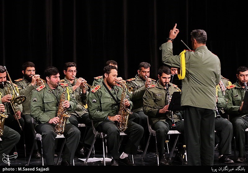 رقابت گروه‌های موزیک نیروهای مسلح در جشنواره ترنم فتح