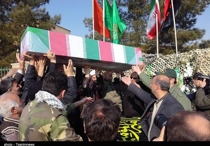 اردبیل| پیکر پاک شهید گمنام در خلخال تشییع و خاکسپاری شد
