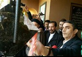 اراک| زنگ انقلاب در بیت تاریخی امام(ره) در خمین نواخته شد + تصاویر